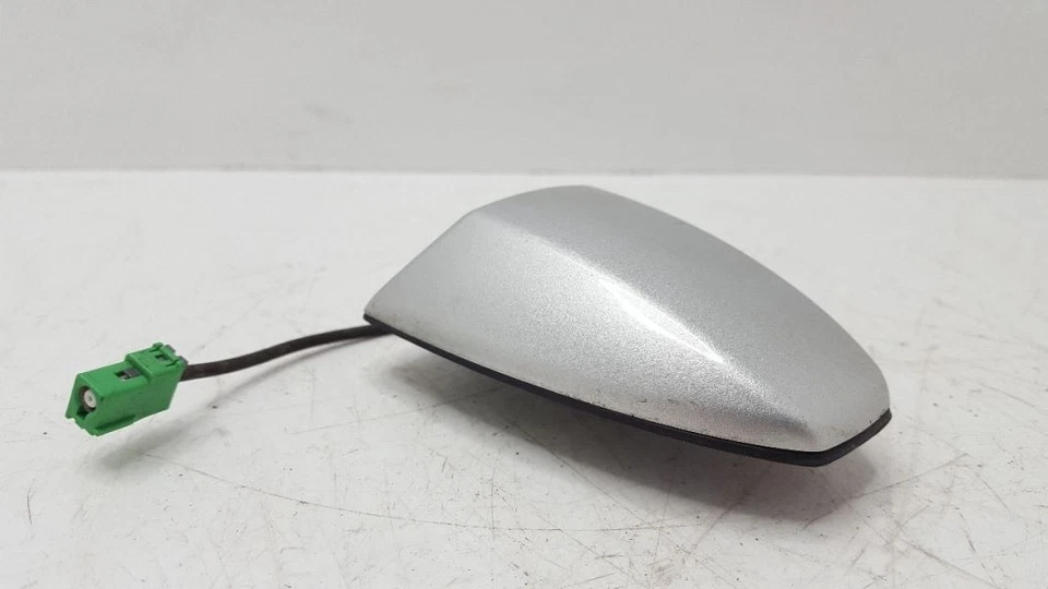 Antena montada no teto 2007 08 09 10 11 12 13 14 15 16 17 Nissan Altima - Imagem 1 de 4