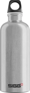 SIGG - Recycled Metal Water Bottle - Traveller - Made in 20.3 Ounces, Alu  - Picture 1 of 9
