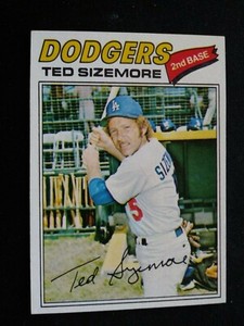 1977 Topps Baseball Card # 366 Ted Sizemore - Los Angeles Dodgers