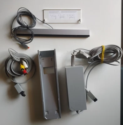 Nintendo wii  ALIMENTATORI CONSOLE - Immagine 1 di 4