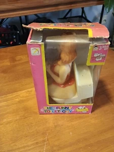 The Funny Toilet Gal Figur Gag Geschenk Vintage - Bild 1 von 7
