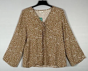 Maurice's Top Womens Large Gold Print Keyhole Neck Pullover 3/4 Bell Sleeves NWT - Picture 1 of 7