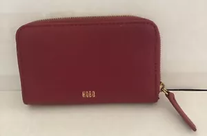 Portafoglio Hobo Intl pelle rosso scarlatto movimento zip intorno carta d'identità contanti - Foto 1 di 9