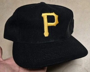Vintage 90s Pittsburgh Pirates Hat Logo 7 Plain Logo Wool Acrylic Official MLB - Picture 1 of 9