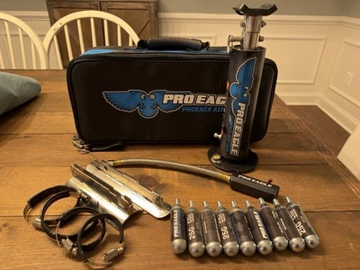 Conector de aire Pro Eagle Phoenix Co2 con accesorios Foto 1 de 4