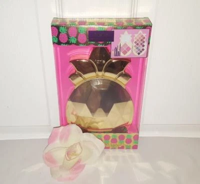 Tarte Pineapple Of My Eye Collector's Makeup Eyeshadow Palette Holiday Gift Set - Image 1 of 2