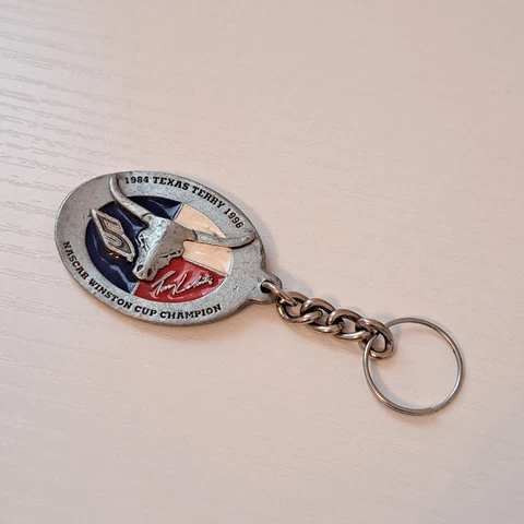 Vintage 1998 Texas Terry Nascar Winston Cup Champion Keychain Key Ring Pewder Cover