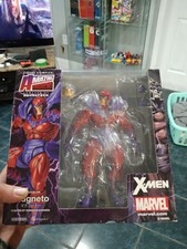 Magneto Revoltech With Cjesim Wired Cape 