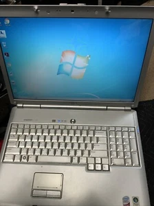 DELL INSPIRON 1720 LAPTOP NO CHARGER CORD - Picture 1 of 3