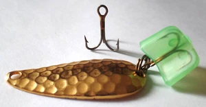 Vintage Single Gold Tone Pendant with 2 Fish Hooks? - Picture 1 of 4