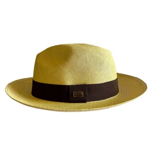 Genuine Panama Hat – Handwoven in Ecuador | Classic Straw Fedora + Gift Box - Picture 1 of 52