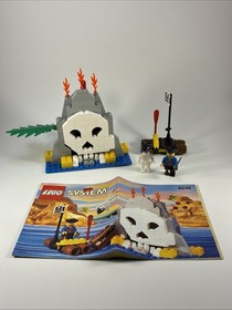 LEGO Pirates 6248 Volcano Island 100% Complete with Instructions