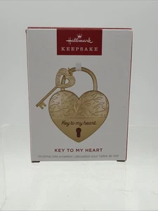 Hallmark Keepsake 2025 Key to My Heart adorno metal - Imagen 1 de 5