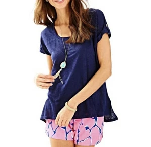 Lilly Pulitzer Inara 100% Linen Tee Top in Navy Blue Size Medium - Picture 1 of 7