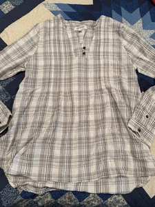 Shyanne Ladie’s Blouse Black, White & Brown V- Neck Long Sleeve Sz Large - Picture 1 of 5
