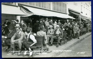 St Petersburg Florida Famous Green Benches street real photo postcard RPPC - Picture 1 of 2
