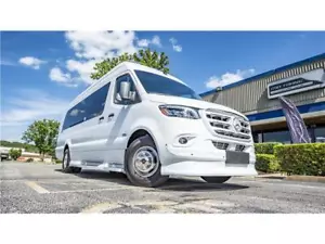 2025 Mercedes-Benz Midwest Automotive Design 3500EXT - Picture 1 of 27