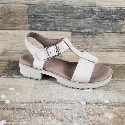 Munro Mel Latte Sandals Womens Sz 8.5 WW Leather Perfect Fit Slingback - Image 1 of 4