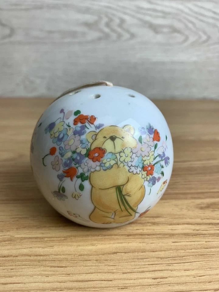 Ceramic Hanging Air Freshener Pomander Wardrobe Closet Deodorizer Bear Floral - Image 1 of 4