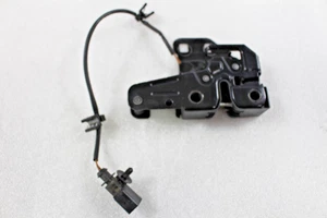 Lamborghini Gallardo Spyder, Deck Lid Latch, Used, P/N 4E0823509E - Picture 1 of 8