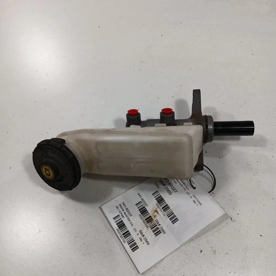 Cilindro maestro de freno construido en América del Norte sedán para Honda Civic 16-21 Foto 1 de 4