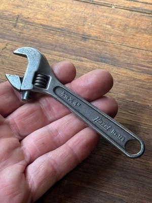 Llave inglesa ajustable vintage Hazet (Little A) No.179 4" x 5/16" Alemania Foto 1 de 4