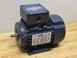 Leeson AC IEC Motor C63T17FZ1C, 0.25 HP, 230/460 VAC, 1700 RPM, D63, 192011.00 - Picture 1 of 6