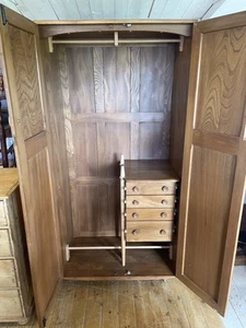 Rare Mid Century Ercol Elm Wardrobe Model 431 With Internal Drawer Unit - Picture 1 of 12