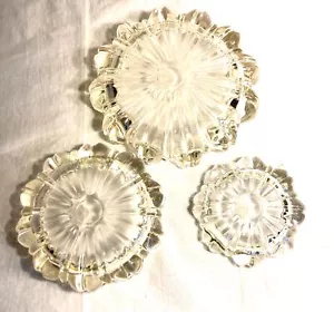 Set 3 Nesting Vintage Clear Glass Ashtray Set Fluted Scalloped 3" 4"& 5" Round - Picture 1 of 12