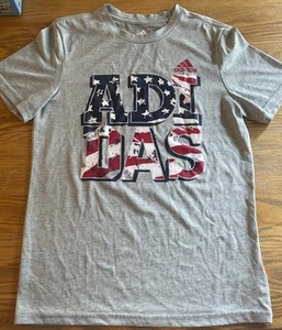 Adidas Boys M (10-12) SS T-Shirt, Logo, Navy Red White Theme. Gray Shirt - Picture 1 of 5
