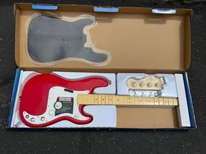 Wireless Xbox 360 Rock Band2 Precision Bass Fender Replica Red NEW in Box - Picture 1 of 8