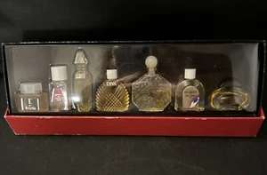 Vintage Bloomingdale’s 7 Scents Set Of Mini Perfumes with Original Box - Picture 1 of 2