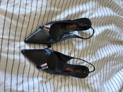 Auténticos tacones de gatito vintage Miu Miu con honda trasera para mujer talla 39,5 Foto 1 de 4