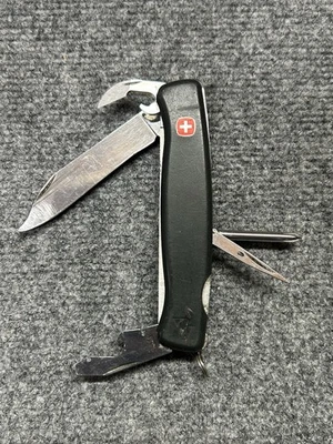 Navaja utilitaria de bolsillo vintage Wenger Delemont Ranger Swiss Army hoja de bloqueo negra Foto 1 de 4