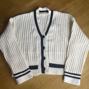 Knit Sweater Top Ivory/ Cream/Black Sz from DOLLS KILL Medium NWOT - Picture 1 of 4