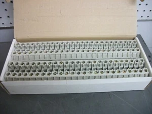 TELEMECANIQUE BOX OF 50 16mm2 SCREW CLAMP TERMINAL BLOCKS AB1VVN1635U NIB - Picture 1 of 3