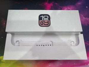 Apple Watch Series 10 42 mm GPS or rose avec bracelet sport M/L Light Blush MWWJ3LW/A - Photo 1 sur 4