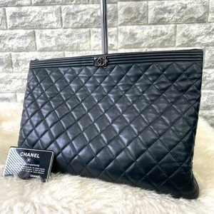 Rare CHANEL Boy Chanel Coco Mark Matelasse Clutch Bag Black Leather Free shipp - Picture 1 of 10