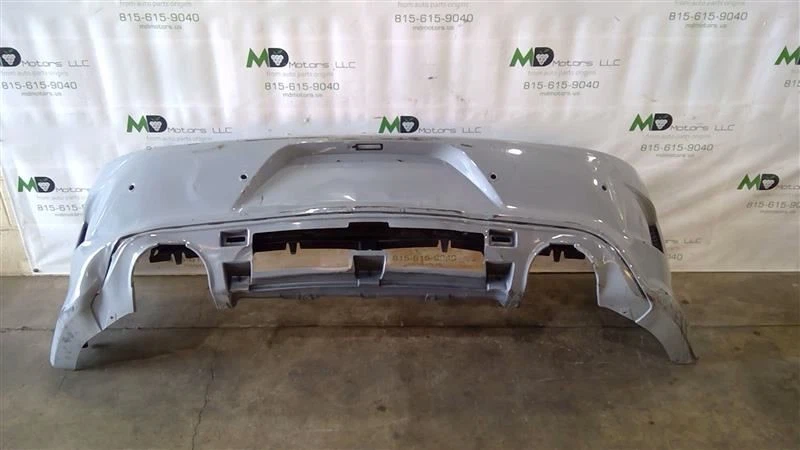 Dodge Charger 2015-2021 parachoques trasero cubierta panel OEM 5PP50TZZAD / 5290000 Foto 1 de 4