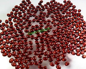 100% NATURAL MOZAMBIQUE GARNET CABOCHON 8x6 MM. OVAL SHAPE SMOOTH GEMSTONE LOT - Picture 1 of 4