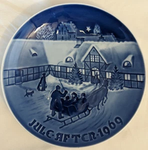 1969 B & G Cil Jul i Praestegarden Ankunft der Weihnachtsgäste blauer Teller Schlitten - Bild 1 von 3
