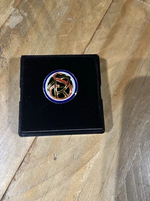 RARE VINTAGE PREFECT'S ENAMELED PIN BACK FROM ROEDEAN SCHOOL LIMITED RUN COLOR - Image 1 of 3