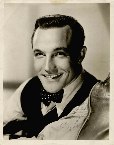 GENE KELLY - AUTOGRAPHED INSCRIBED PHOTOGRAPH Cover