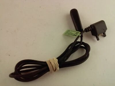 Sony Ericsson Stereo Earphone Headphone Handsfree HPM-70 - Image 1 of 4