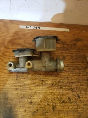 GM Chevrolet G20 1985-1995 cilindro maestro de frenos 18012598 GMC Astro Foto 1 de 4