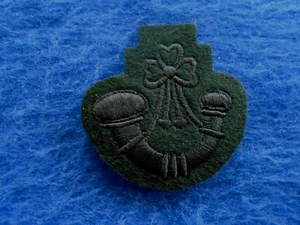 BRITISH MILITARY ROYAL GURKHA RIFLES BUGLAR EMBROIDERED QUALIFICATION BADGE - Picture 1 of 2