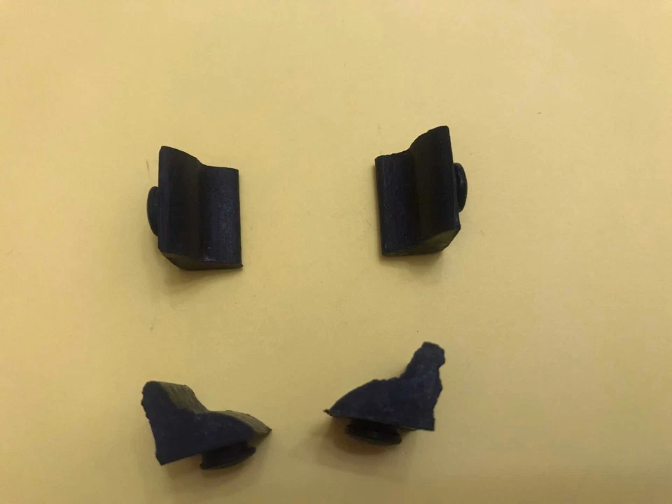 Fiat 1100 103 - Tassello Laterale Cofano Motore. Originale dell'Epoca Foto 1 de 1