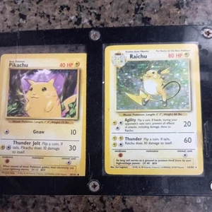 Pokémon Pikachu card 2nd edition barely rare card 1995 MINT RAICHU HOLO RARE - Picture 1 of 5