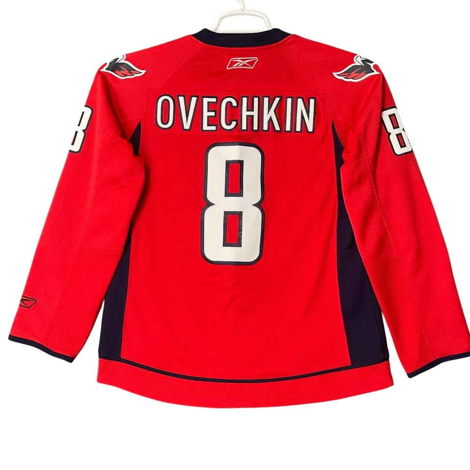 Washington Capitals Reebok Womens Alexander Ovechkin 8 Hockey Jersey Red M - Image 1 of 4