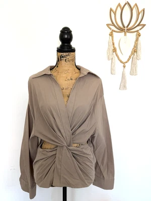 Blusa Zara Taupe Frontal Torcido Corte Manga Larga Elastizada Cuello Talla Lg Nueva con Etiquetas Foto 1 de 4